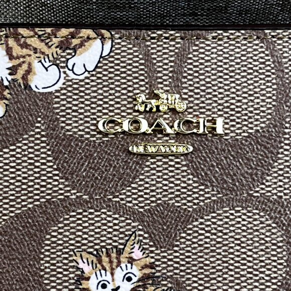 Snap Wallet In Signature Canvas With Dancing Kitten Print - Picture 2 of 9
